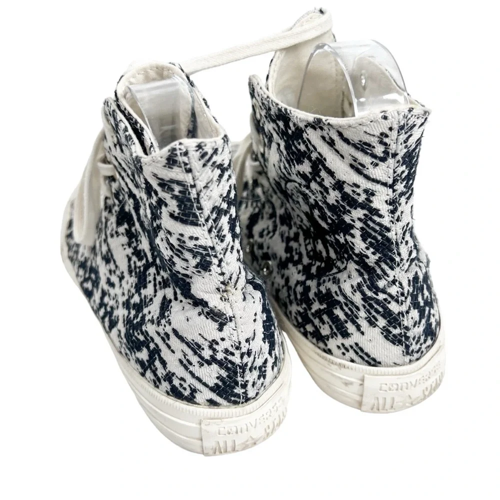 CONVERSE Chuck Taylor classic lace up high top sneakers | Textured Fabric - Picture 5 of 9